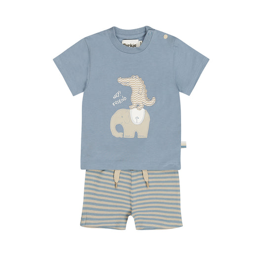 Kledingset met shirt en shorts