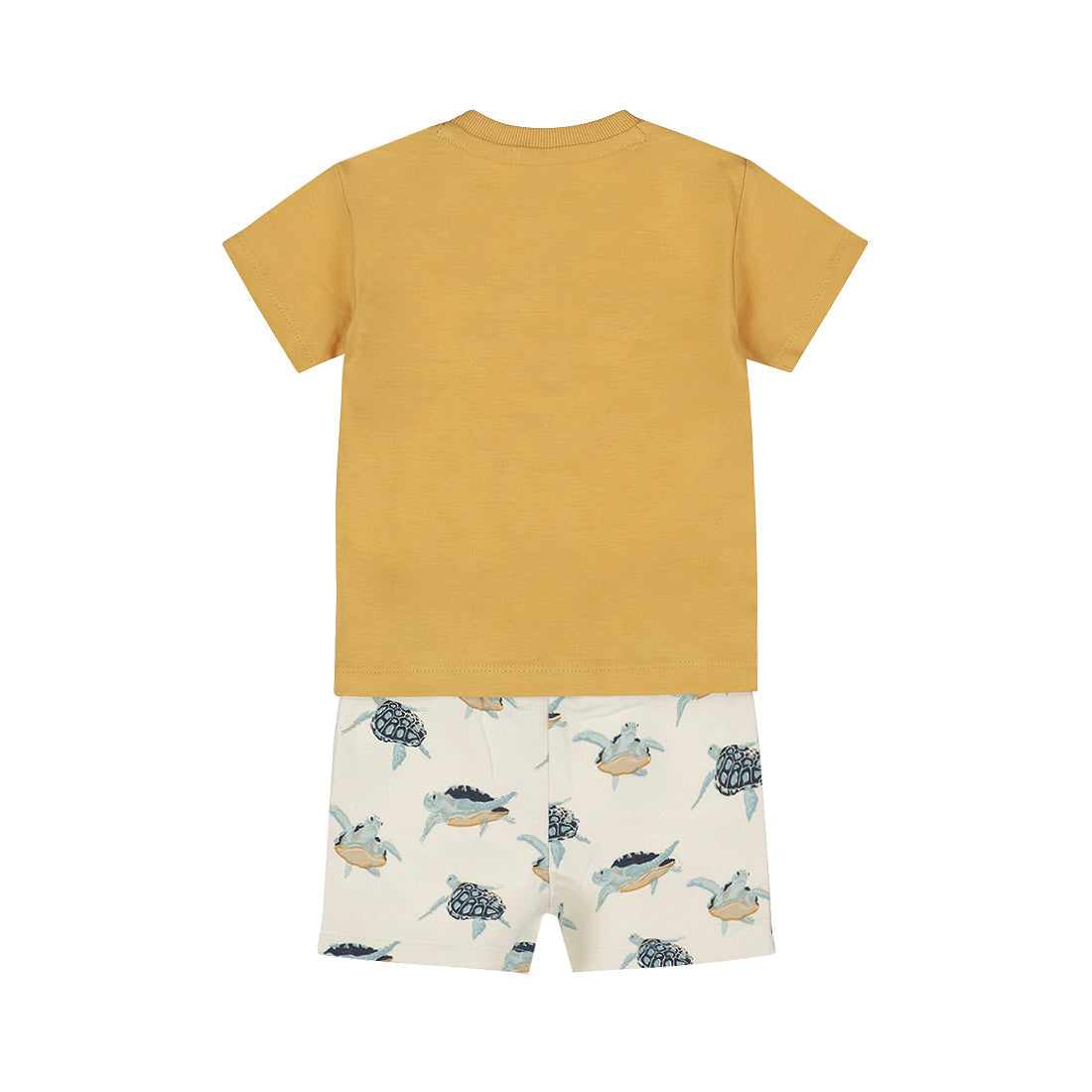 Kledingset met T-shirt en shorts