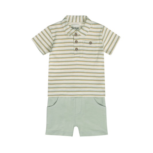 Kledingset met polo shirt en jogging shorts