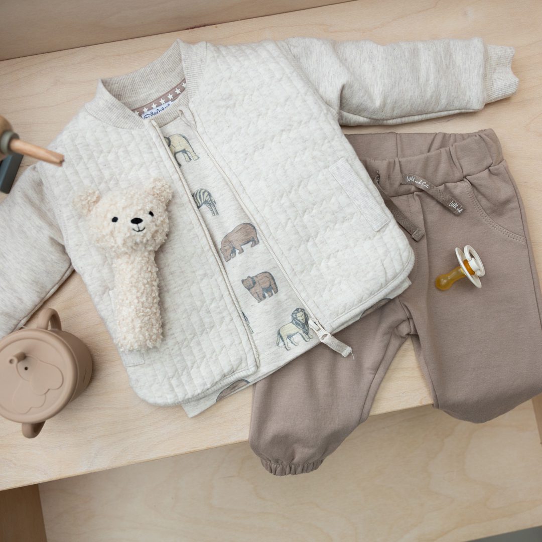Kledingset met Broekje, Shirt en Vestje